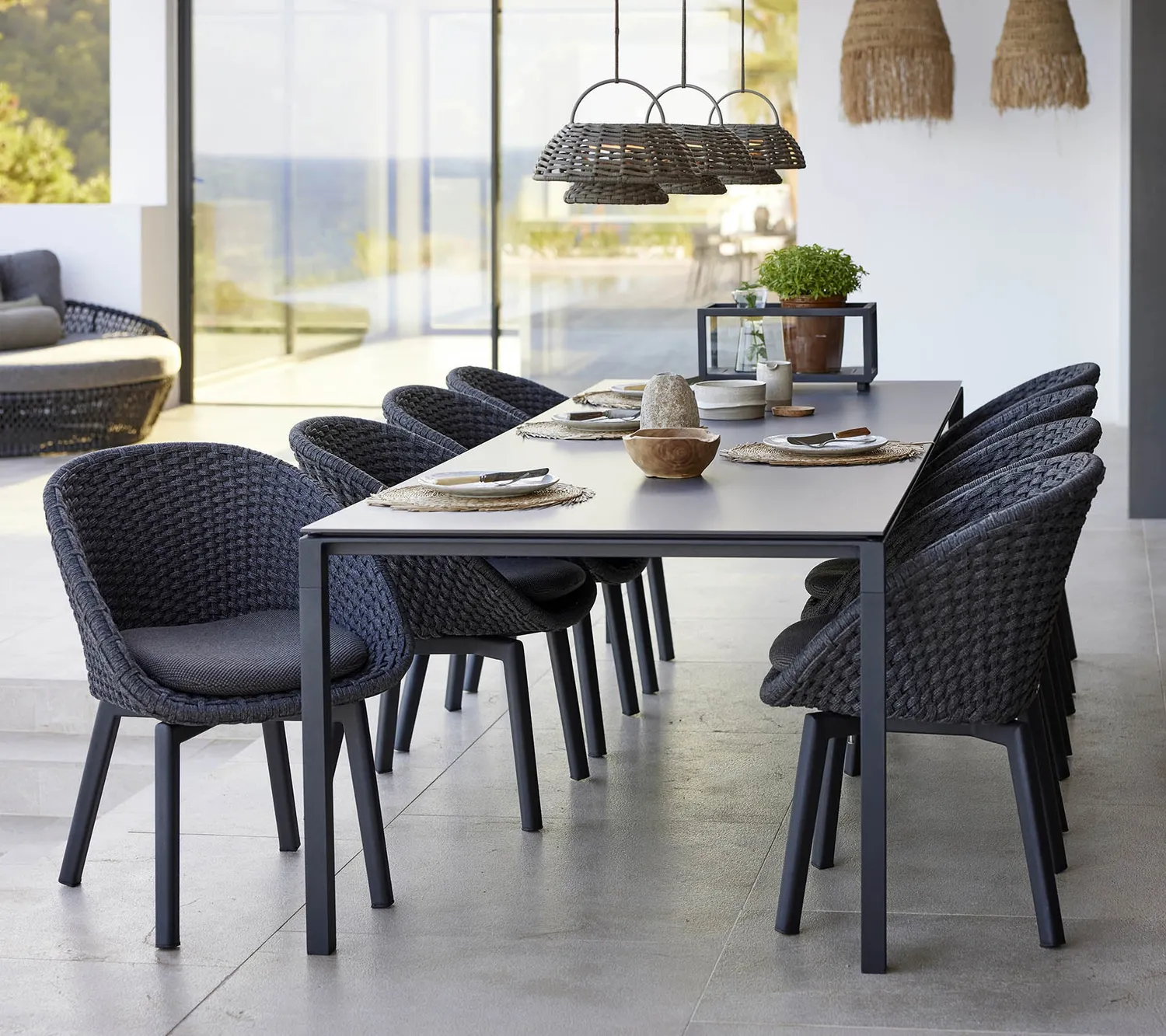 Cane-line Illusion hængelampe Dark Grey Solar LED