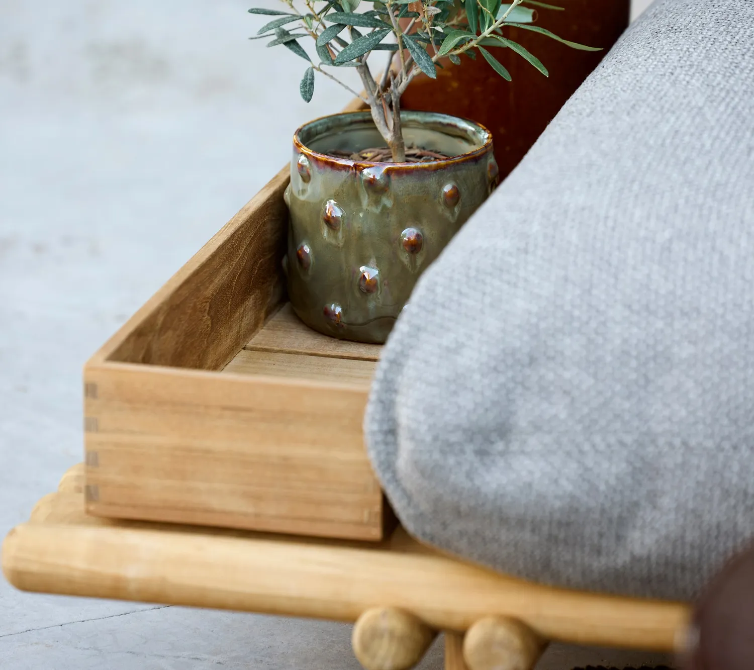 Cane-Line Club opbevaringskasse teak sand