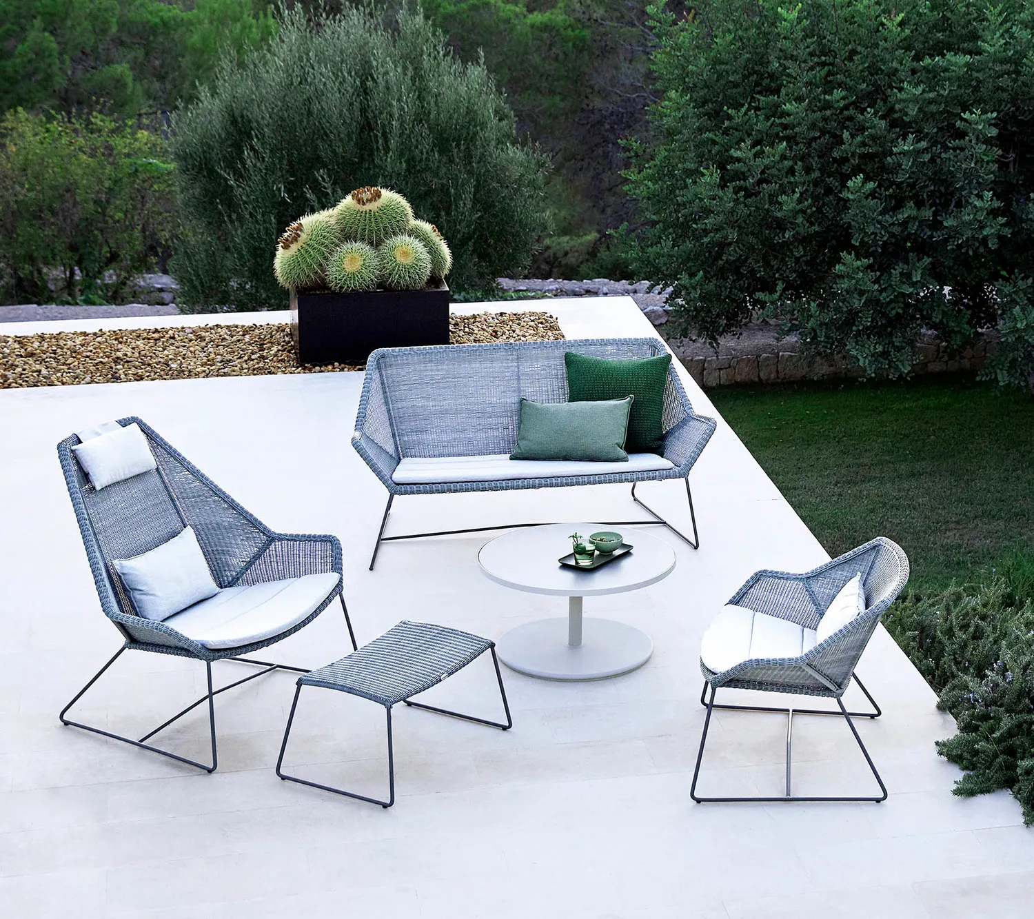Cane-Line Breeze loungestol black weave udendørs