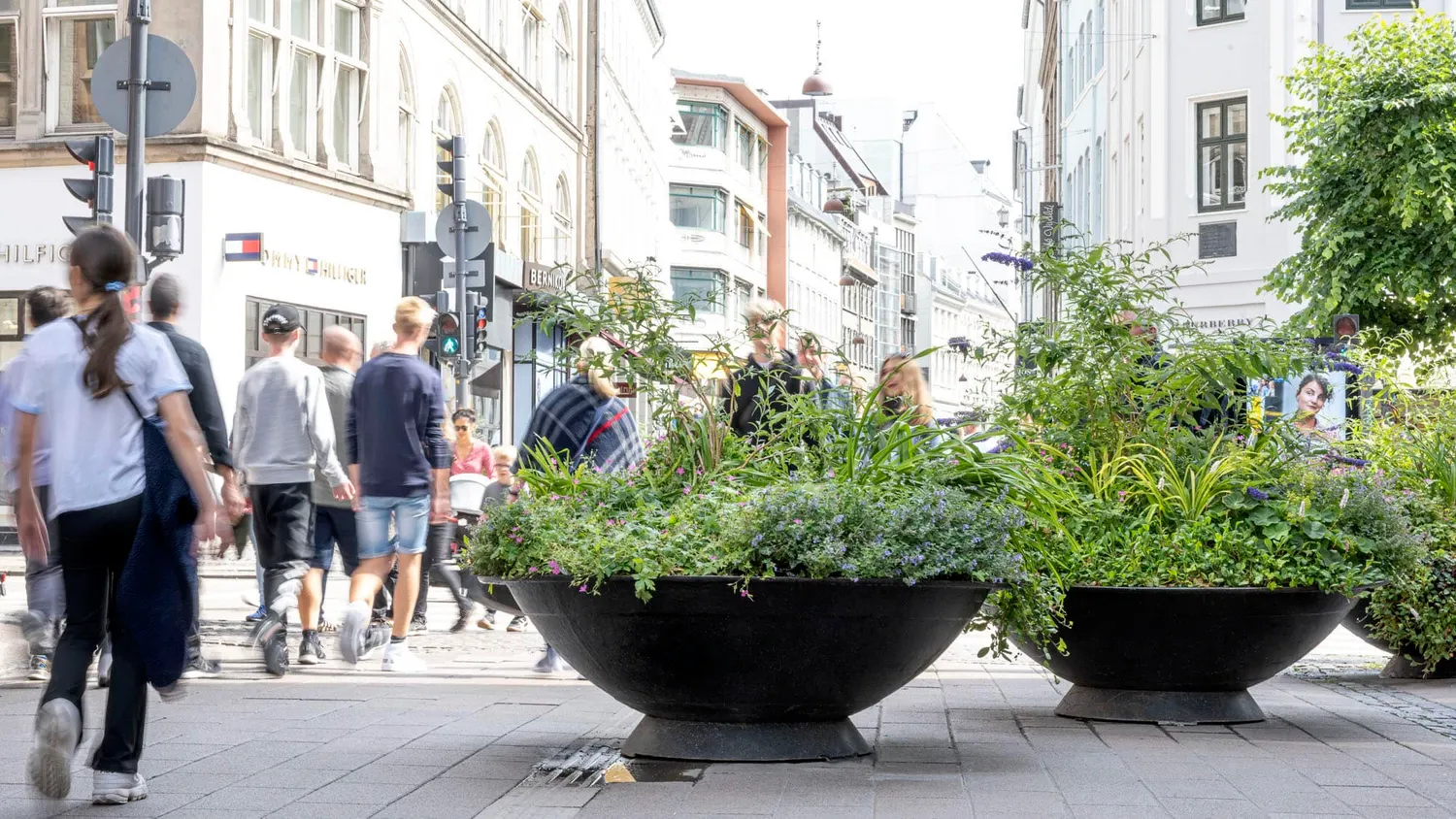 GH Form Jeremy Dean blomsterkumme stor havekrukke