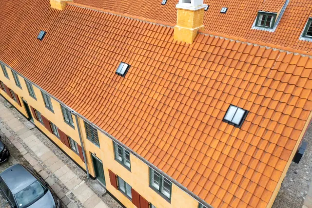 GH Form JP2 vingetagsten håndstrøgen dantegl