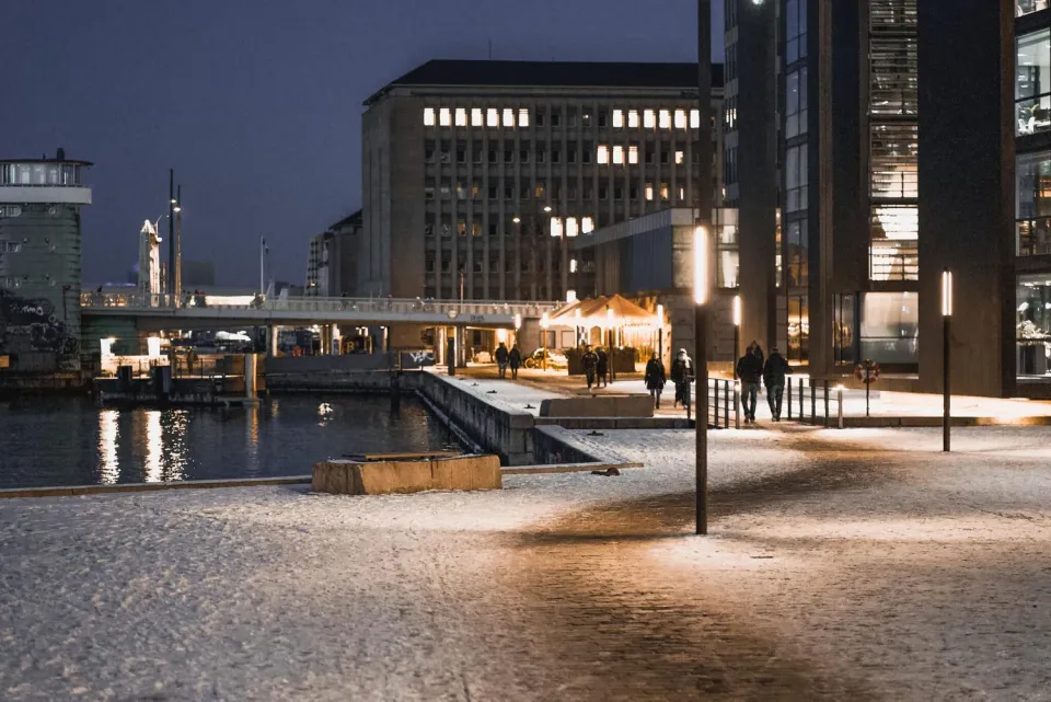 GH Form Plaza vej- og parklampe støbejern LED