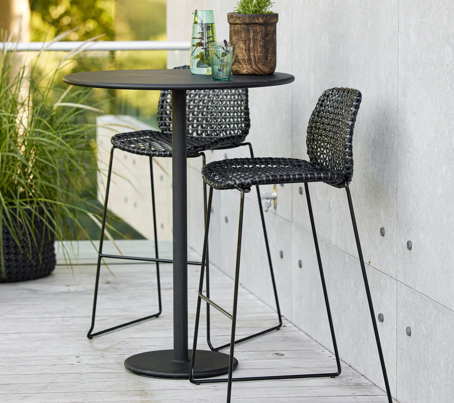 Cane-Line Go barbord dia 80 cm Lava grey aluminium