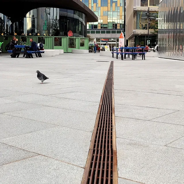 GH Form Linear linjeafvandingsrist støbejern ribbemønster