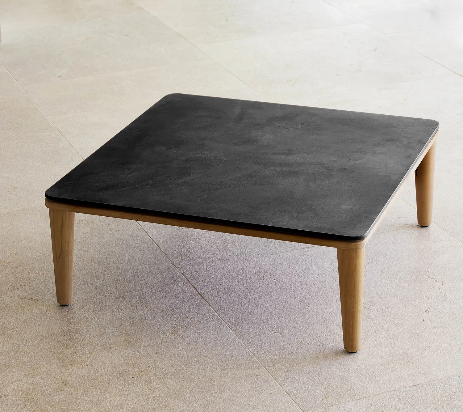 Cane-Line Capture sofabord 85x85 teak keramik taupe