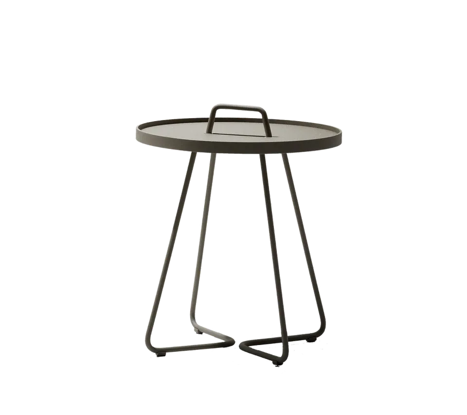 Cane-Line On-the-move sidebord stor sort aluminium med bakke
