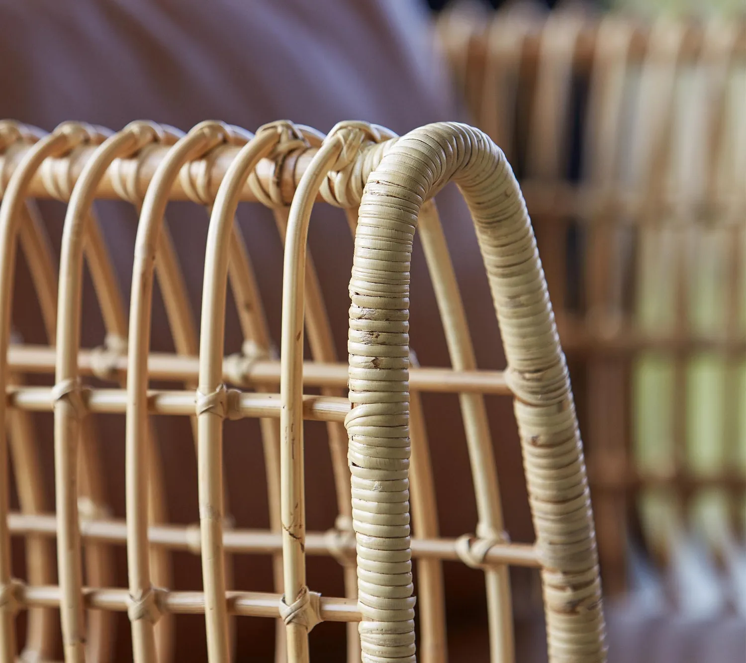 Cane-Line Nest loungestol natural rattan lysegrå