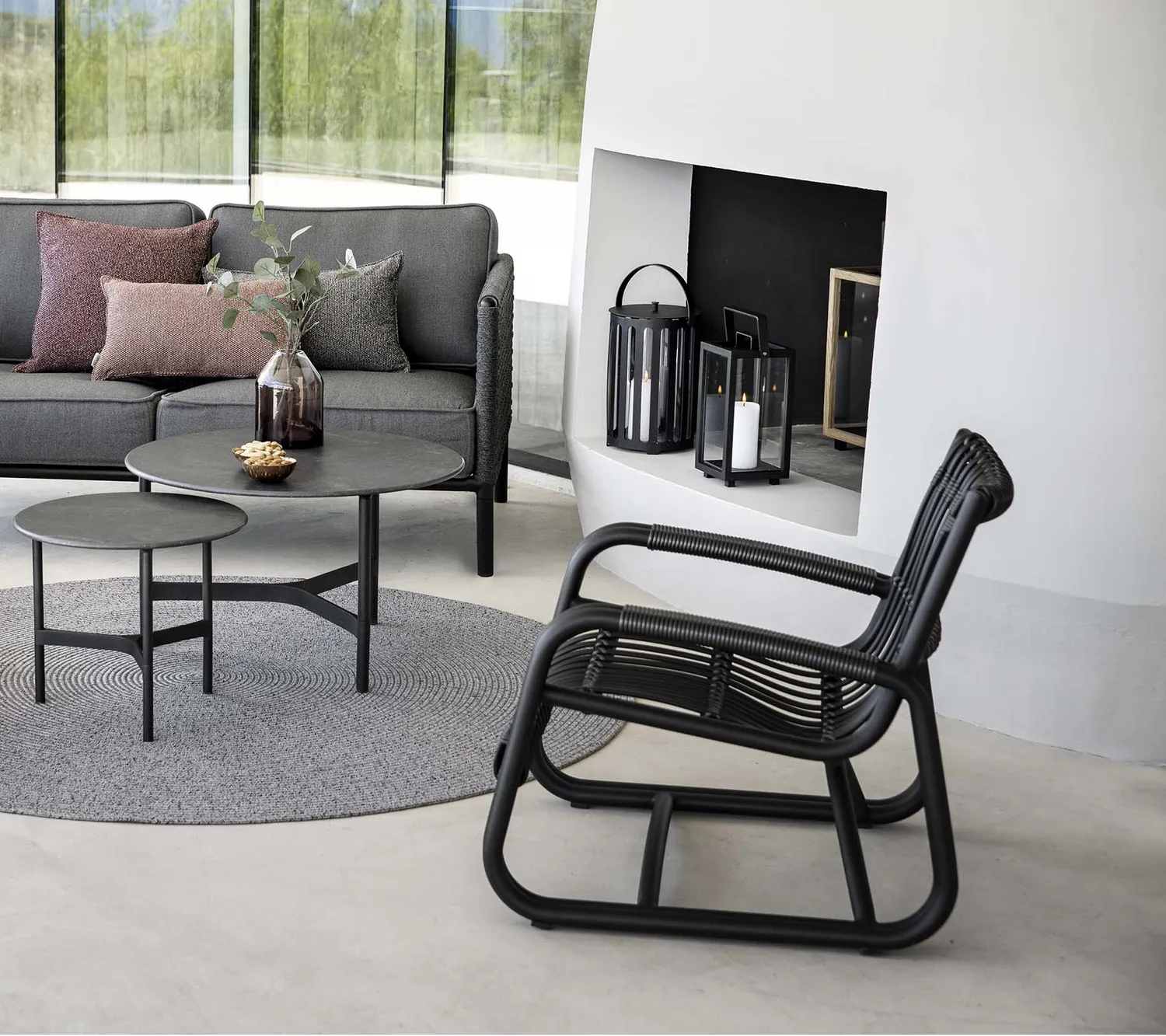 Cane-Line Curve loungestol lava grey aluminium