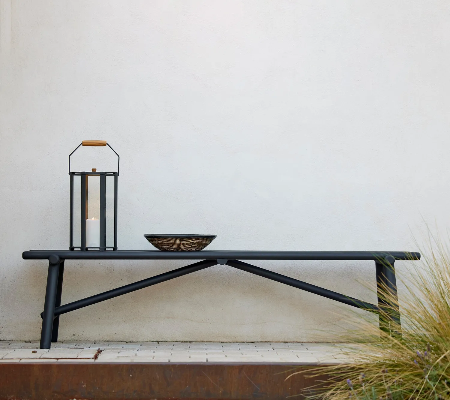 Cane-Line Sticks bænk taupe teak aluminium