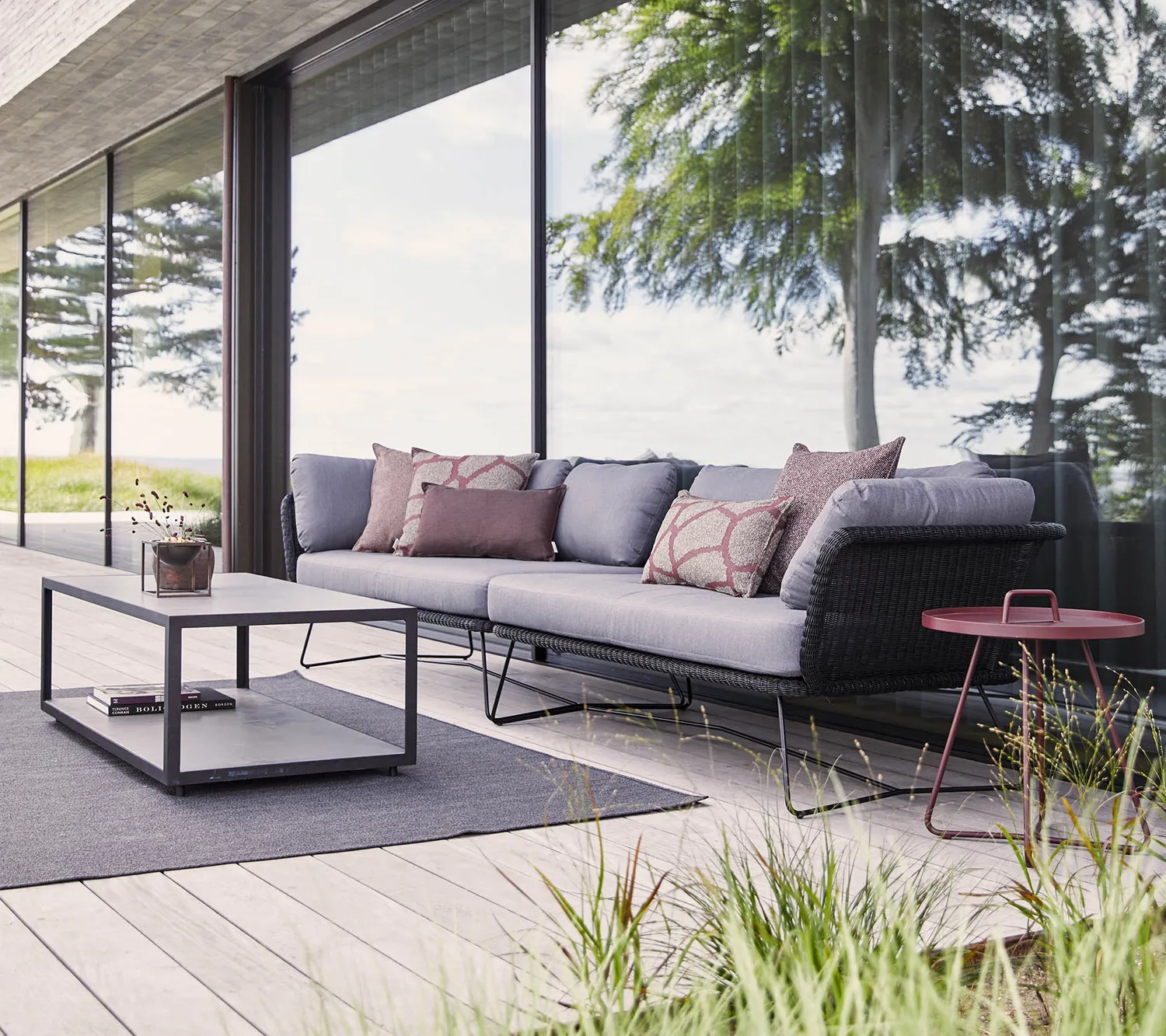 Cane-Line Circle udendørstæppe 240x170 cm dark grey