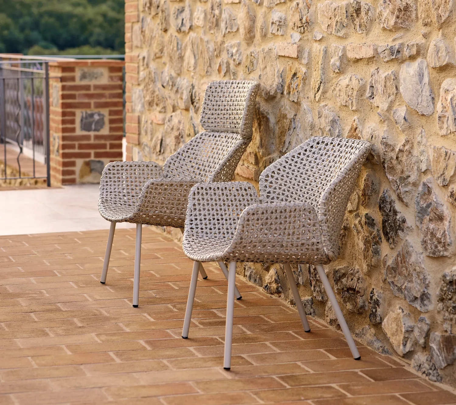 Cane-Line Vibe loungestol sort grafit weave