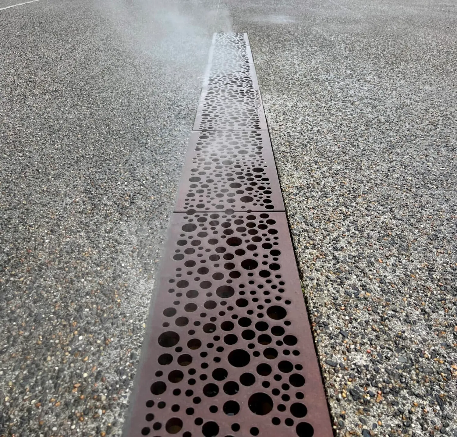 GH Form Drops linjeafvandingsrist støbejern radius