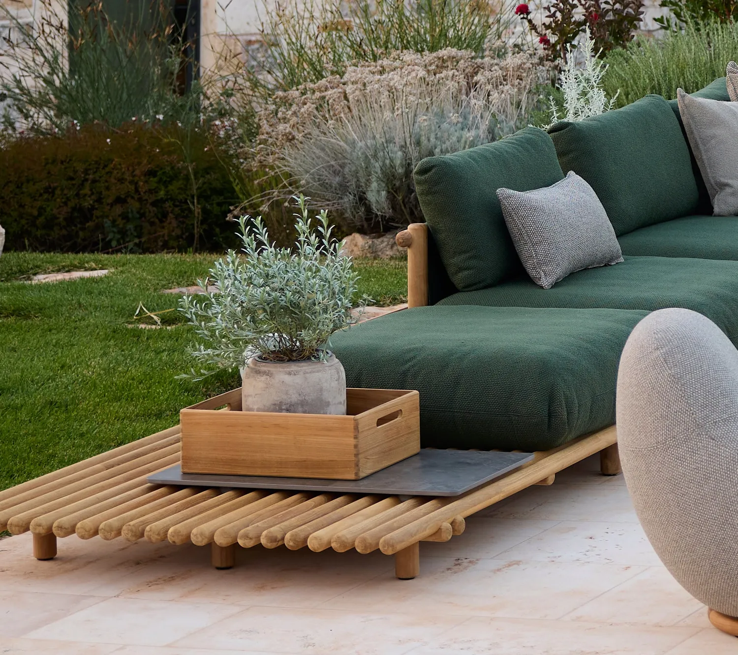 Cane-Line Club opbevaringskasse medium teak