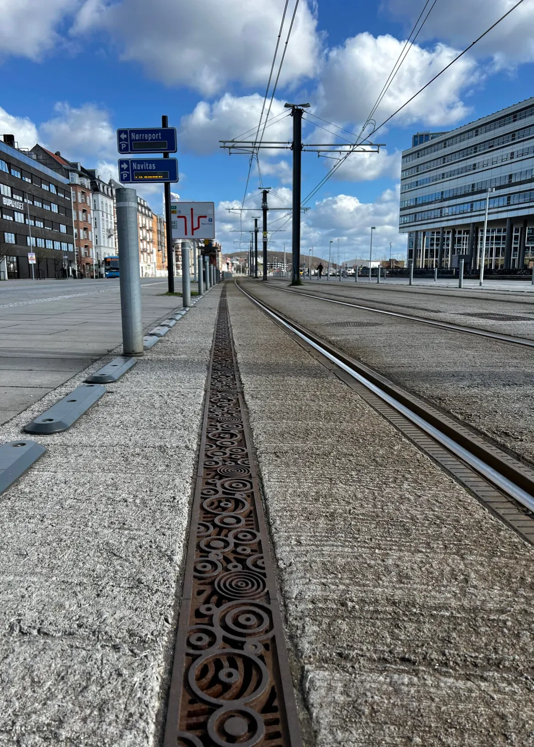 GH Form Orbit linjeafvandingsrist 140 mm støbejern