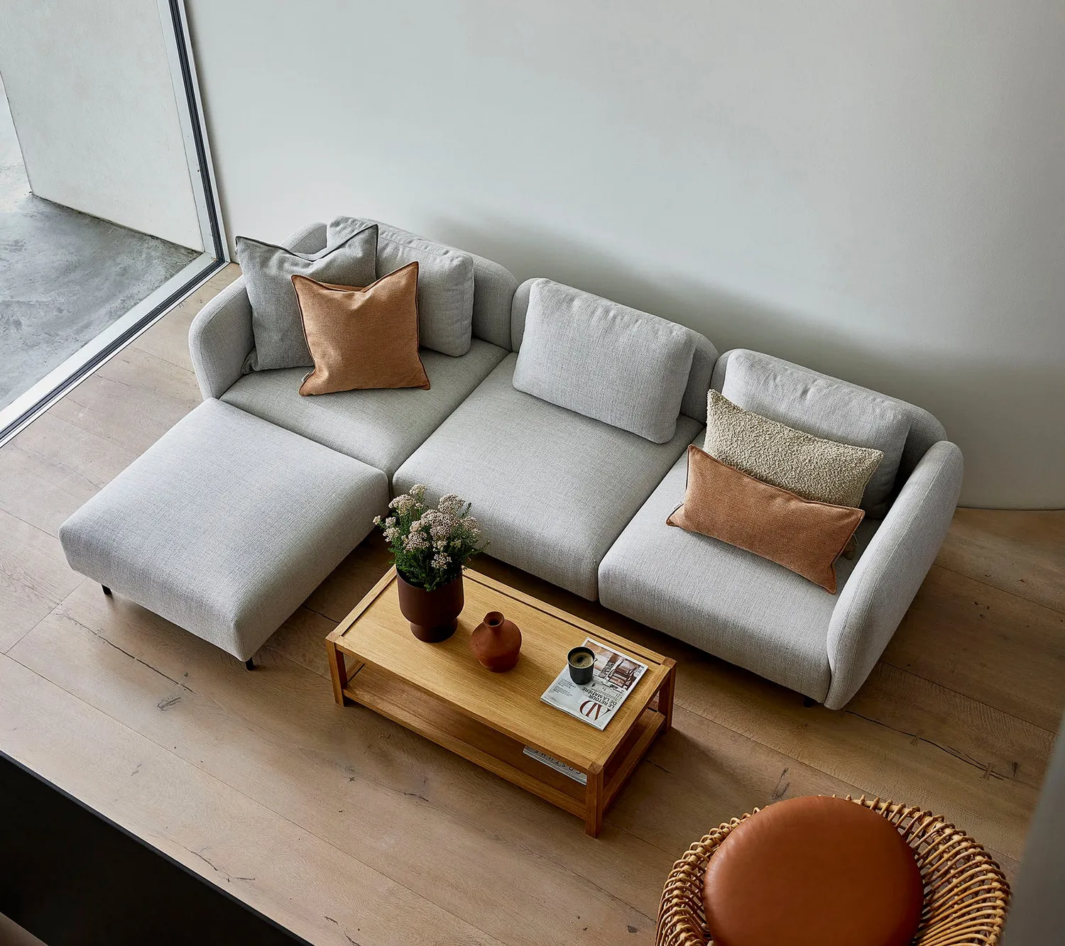 Cane-Line Aura ryghynde sofa lysegrå dynfyld