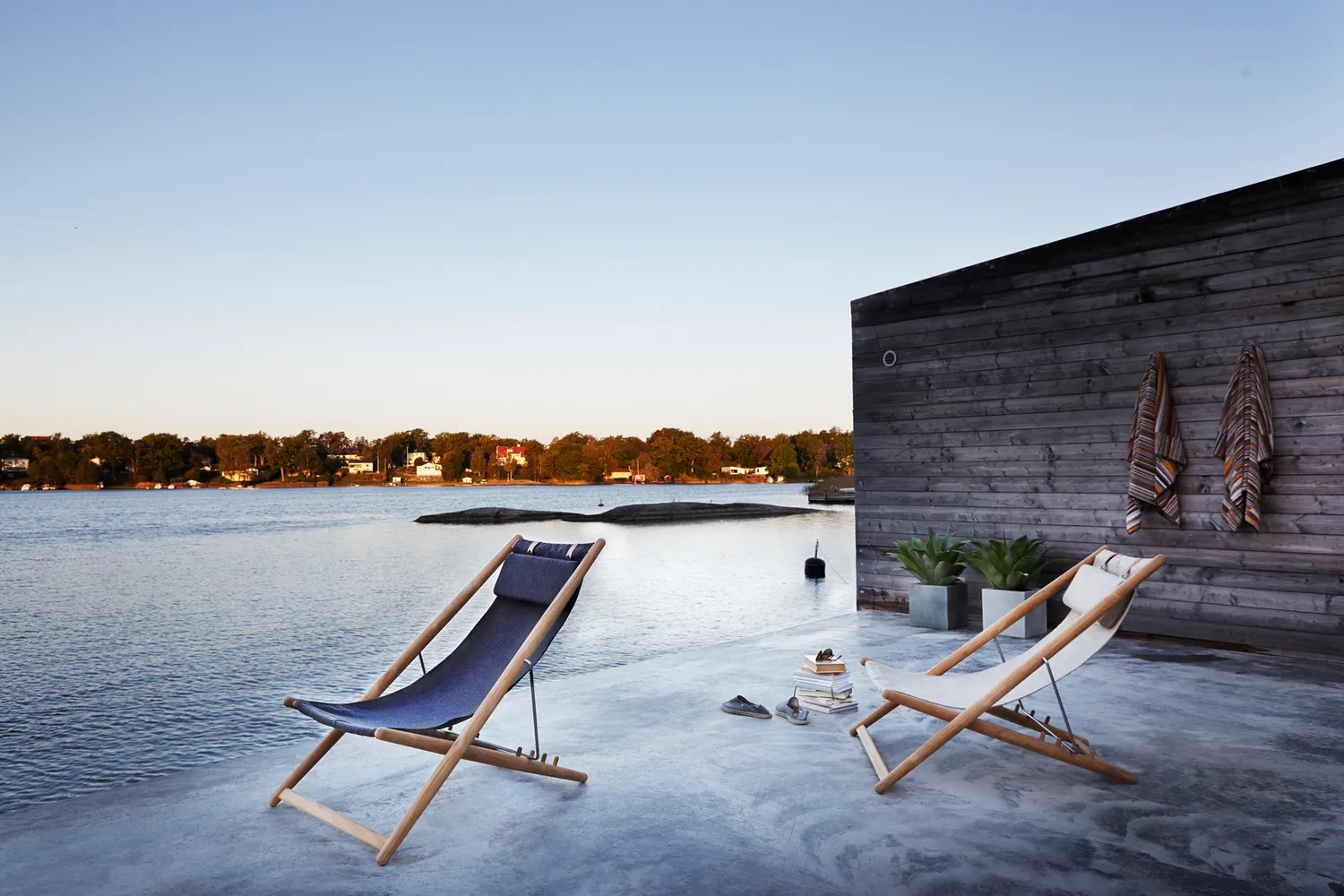 Skargaarden H55 loungestol i teak og stål