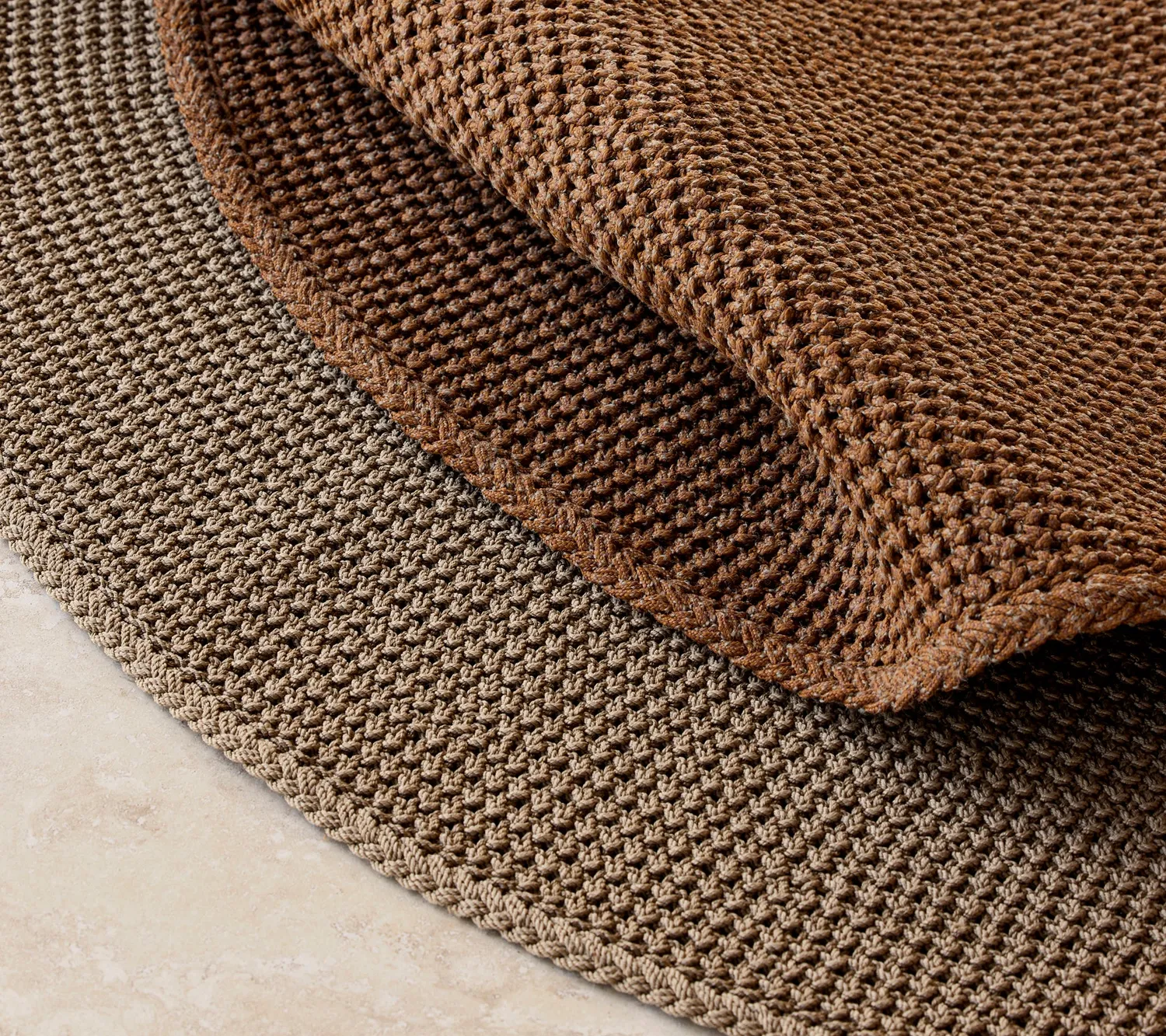 Cane-Line Knit tæppe dia 200 cm Dark sand udendørs