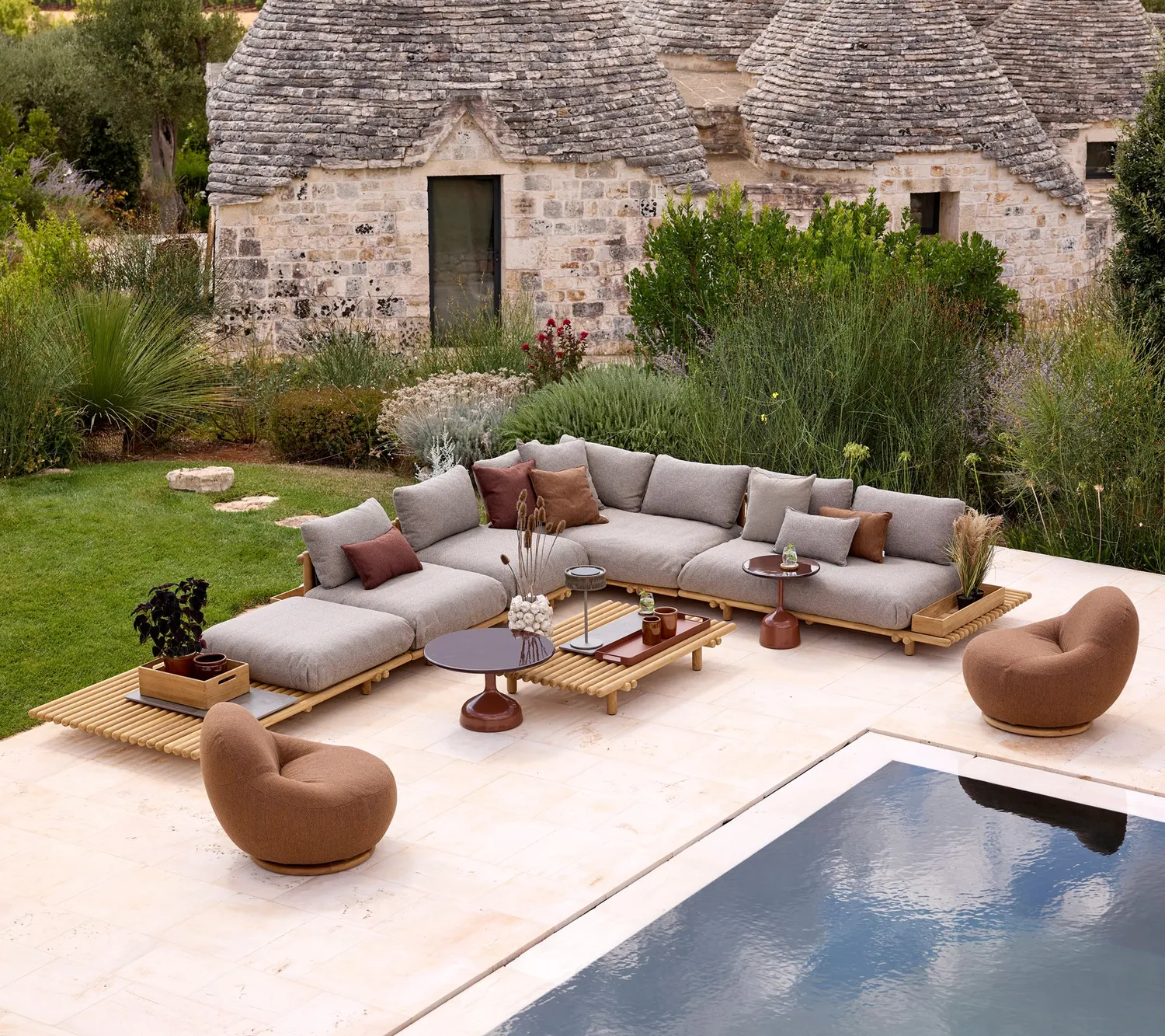 Cane-Line Gem loungestol teak sand AirTouch udendørs