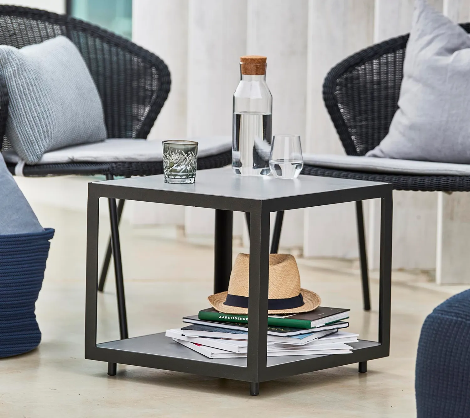 Cane-Line Level sofabord lille lava grey teak