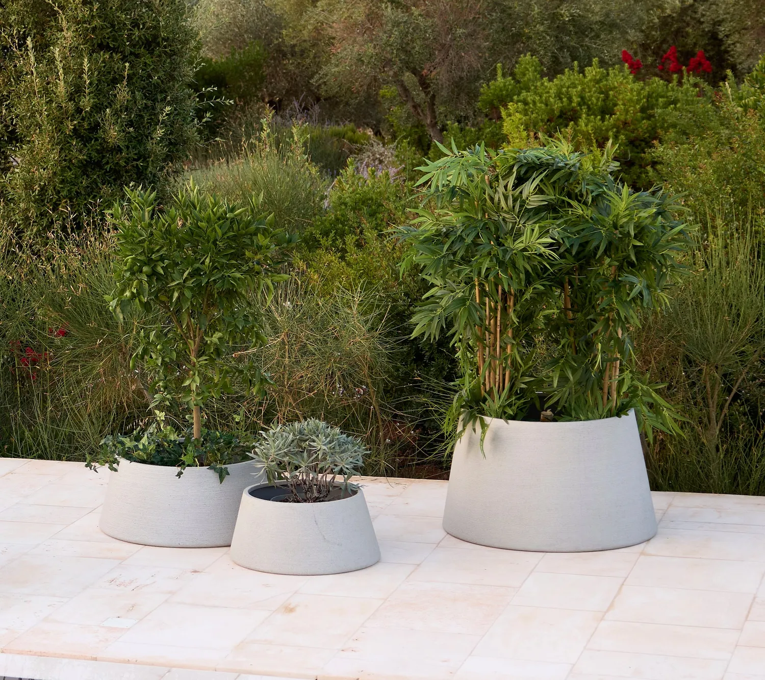 Cane-line Soil plantekrukke trapez medium beton-look