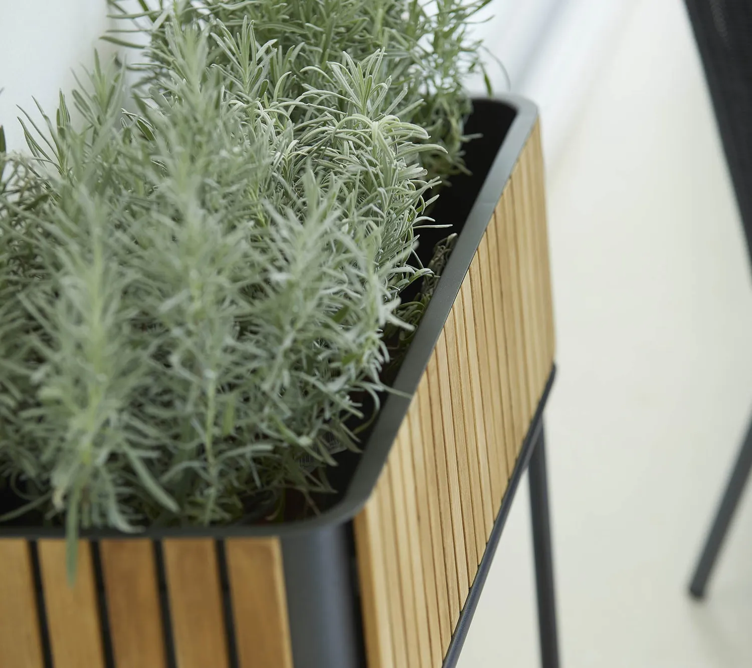 Cane-Line Combine plantekasse rektangulær teak lava grey