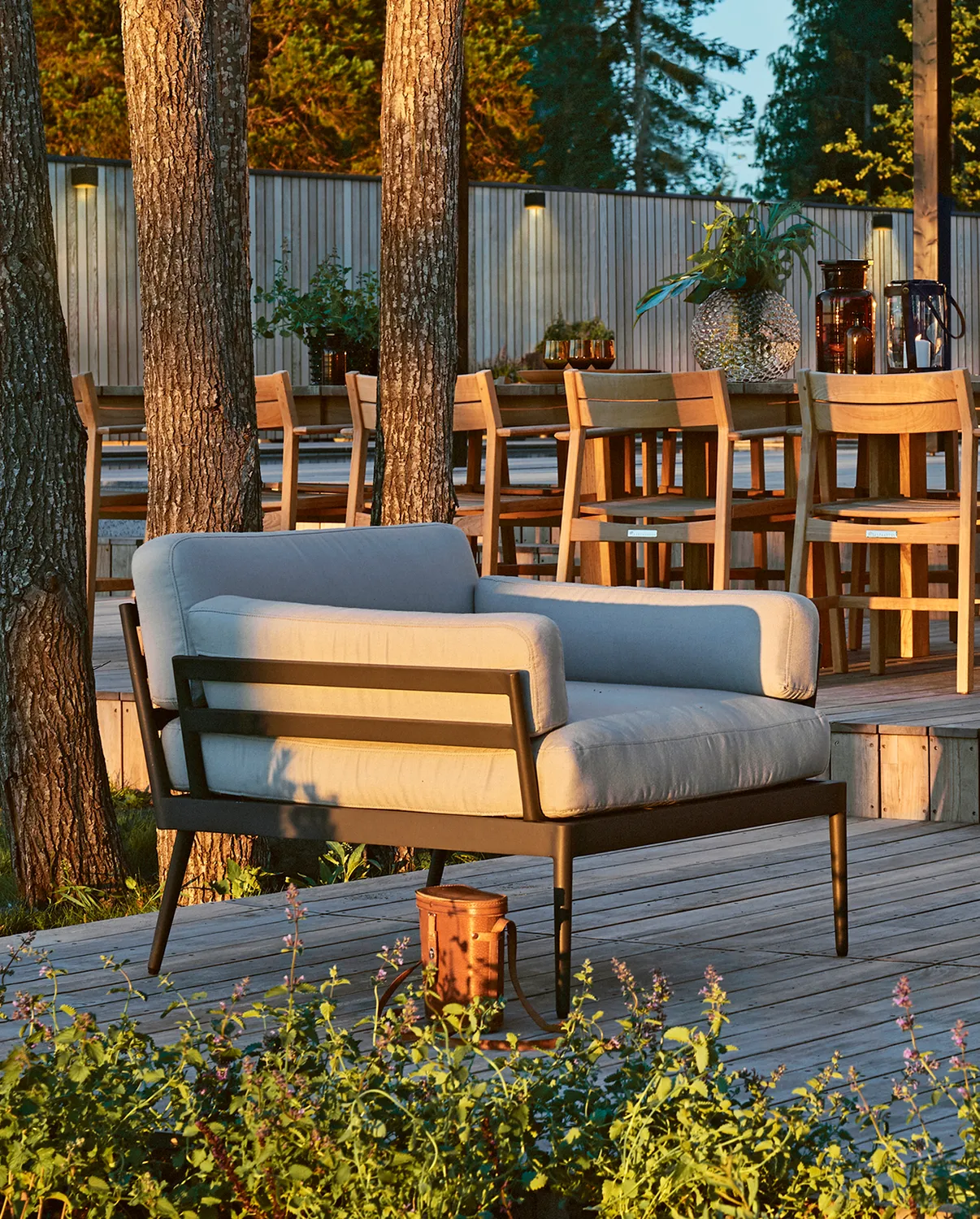 Skargaarden Anholt loungestol Graumel chalk aluminium