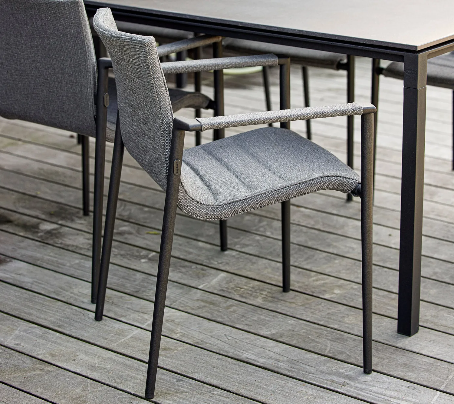 Cane-Line Core stol m/armlæn grey AirTouch