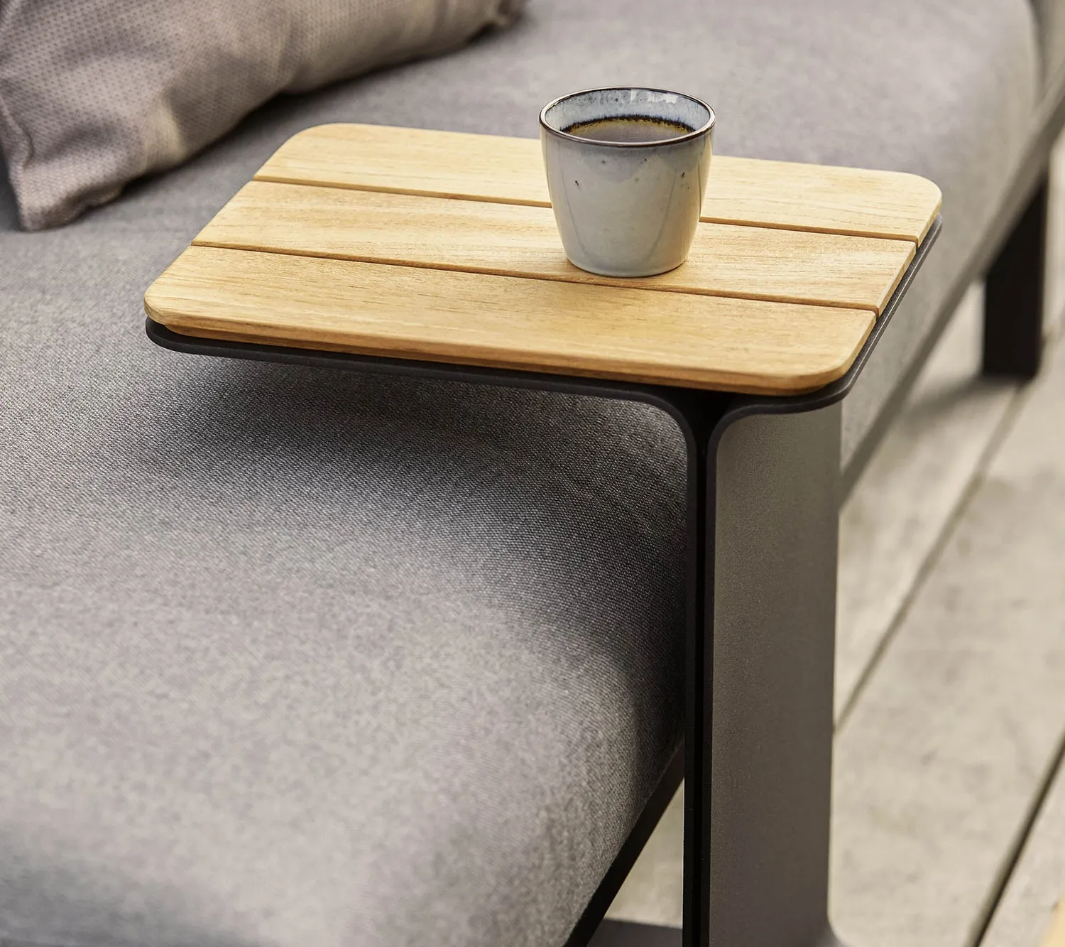 Cane-Line Mega sidebord Teak Lava Grey aluminium
