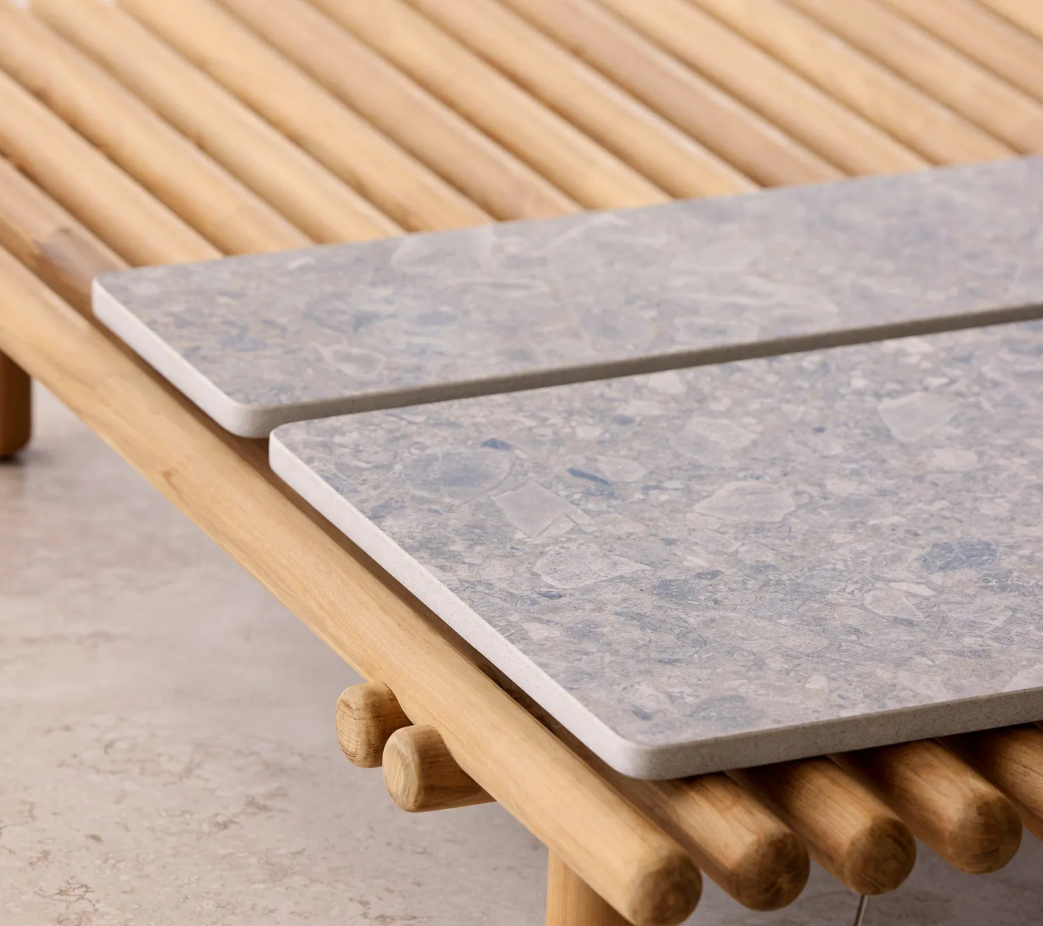 Cane-Line Sticks Platform sofabord teak Sand