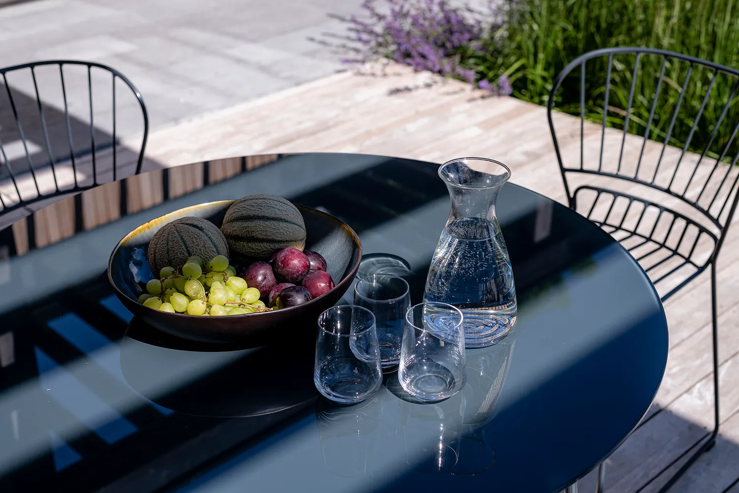 Skargaarden Resö havebord rundt 100 cm glas