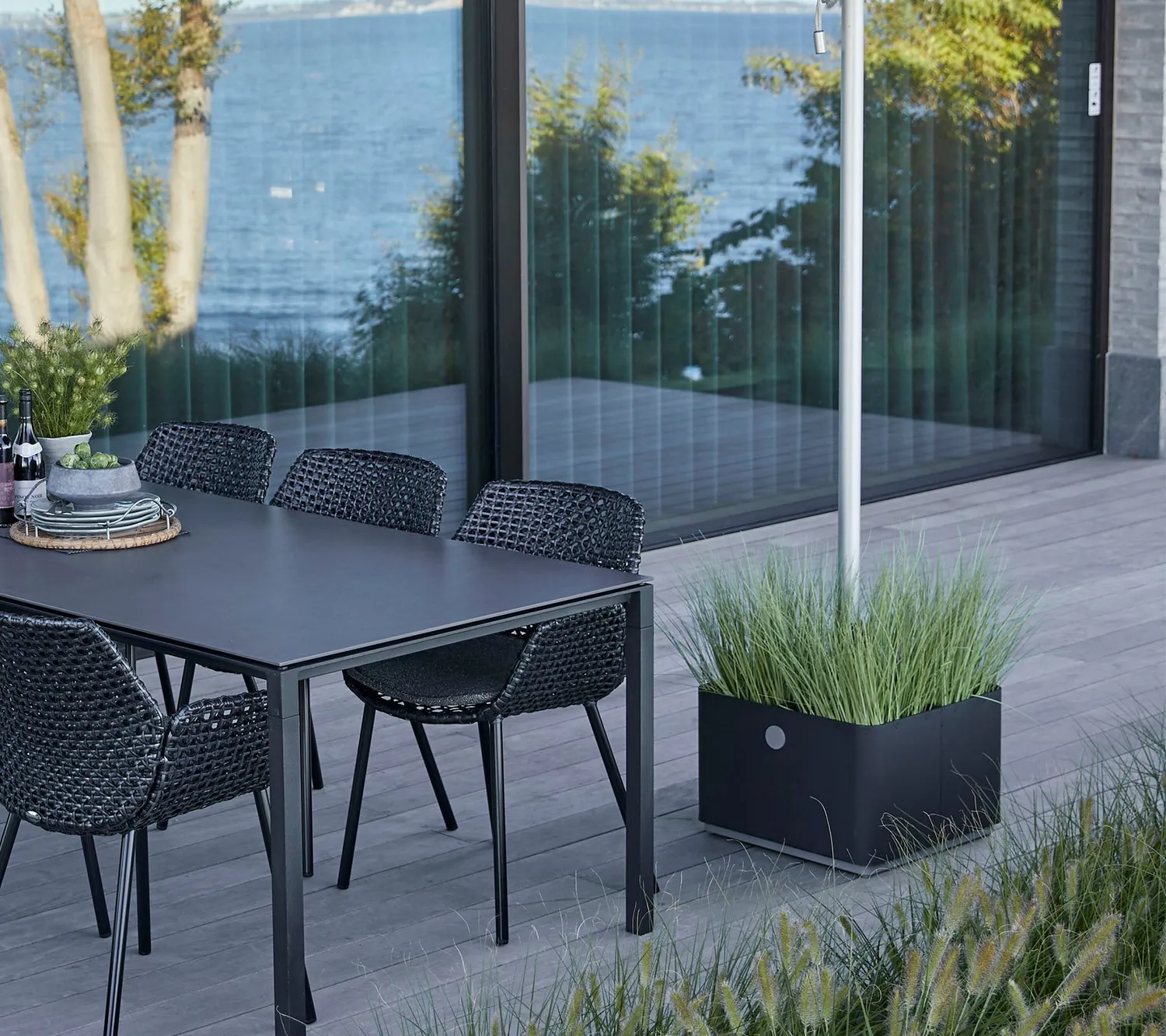 Cane-Line Grow parasolfod aluminium lava grey med hjul