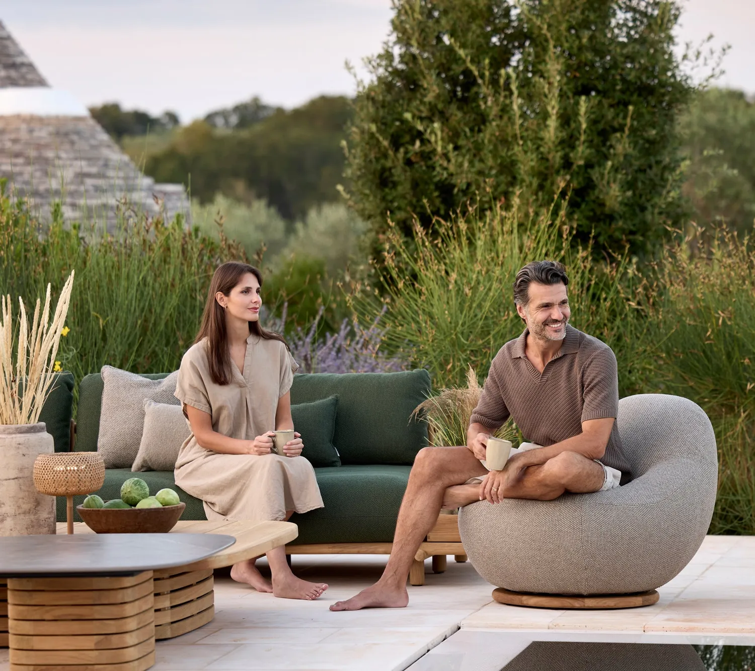 Cane-Line Gem loungestol teak sand AirTouch udendørs